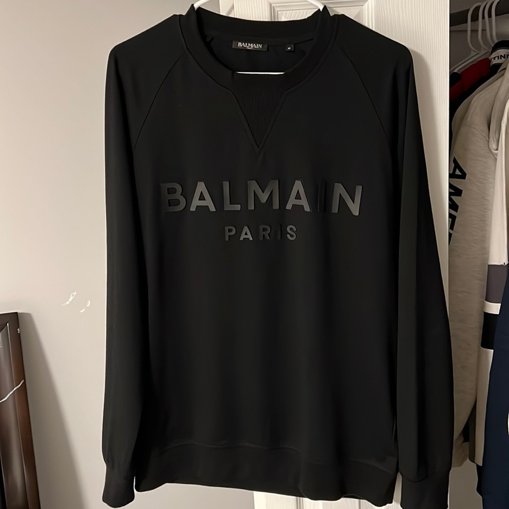 Balmain Sweatshirt/ Full sleeves Tshirt - M size